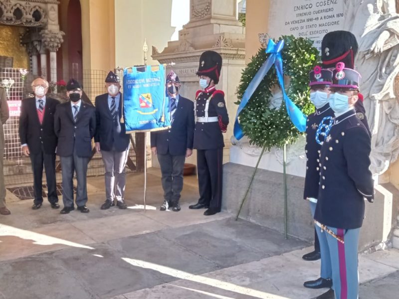 Omaggio alla tomba di Enrico Cosenz, Capo di Stato Maggiore del Regio Esercito e senatore del Regno d’Italia ed ex allievo della Nunziatella