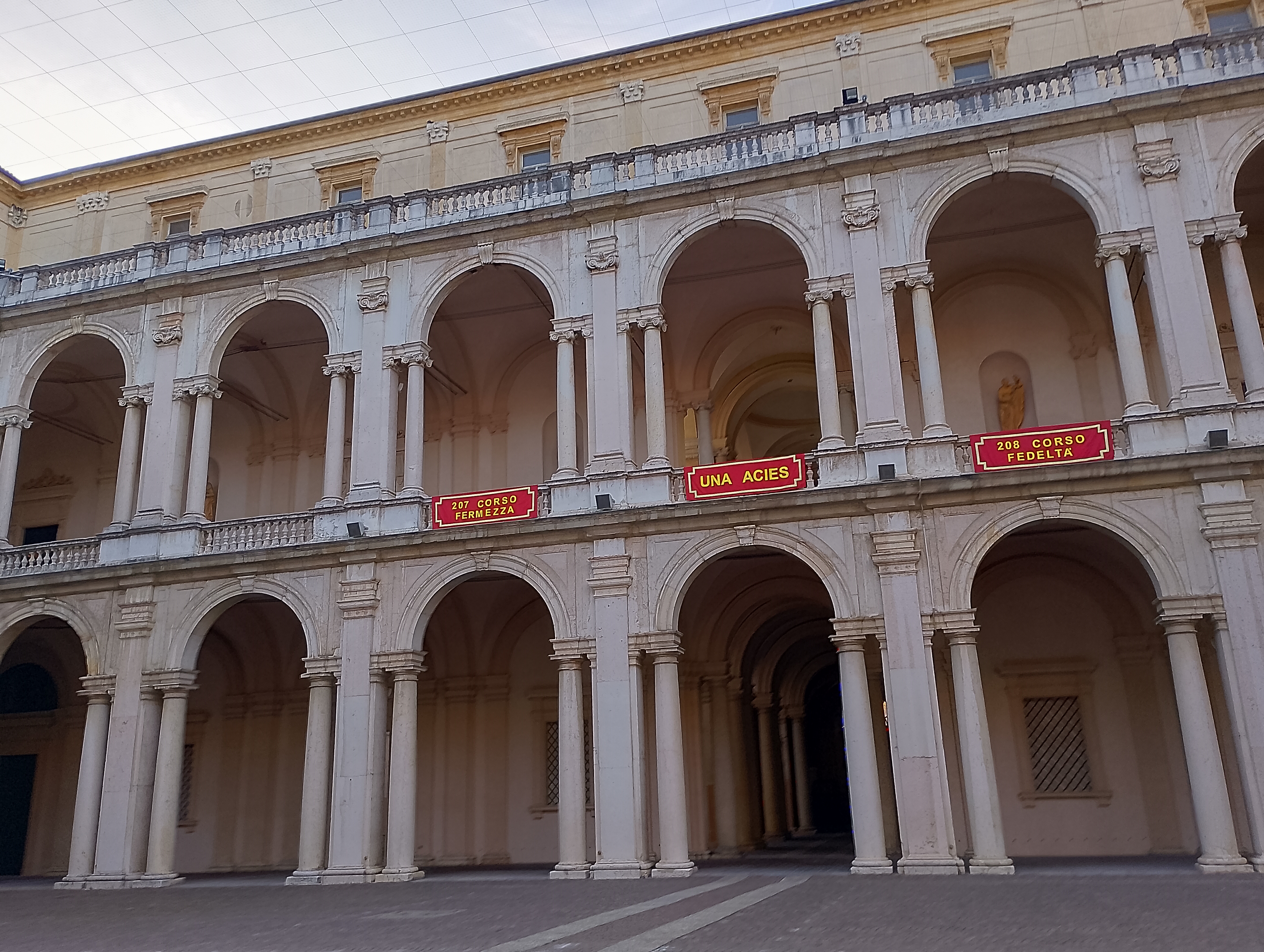 Cambio alla guida del Reggimento Allievi dell’Accademia Militare di Modena